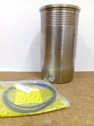 Гильза MAN D2876 LF12/13/25 с уплотнительными кольцами в комплекте GOETZE 1567005000