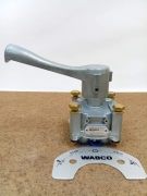 Кран ручного управления пневмоподвеской полуприцепа 4630320200 WABCO